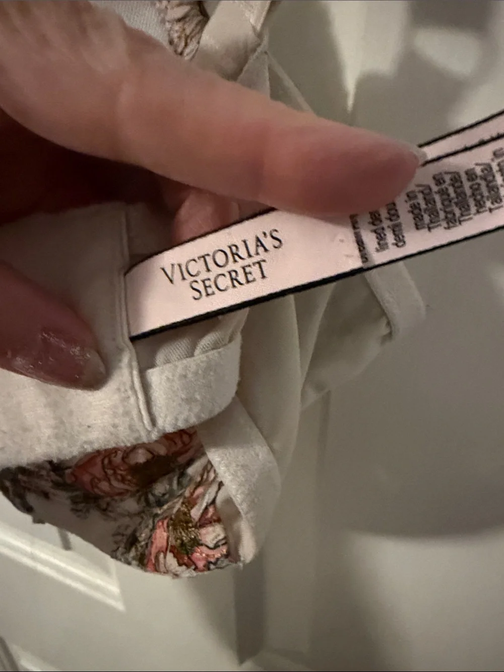 Victoria’s Secret Floral Print Padded Bra - White with Multicolor Flowers
